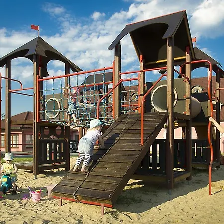 Frankuv Dvur Отель Йиндржихув-Градец