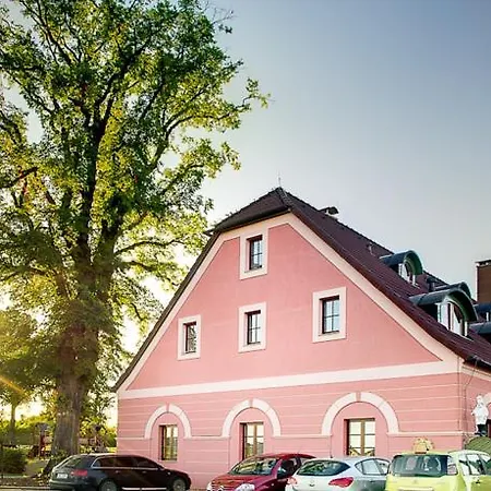 Frankuv Dvur 4* Jindrichuv Hradec