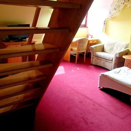 Frankuv Dvur 4*
