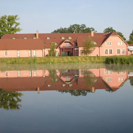 Frankuv Dvur Hotel Jindrichuv Hradec