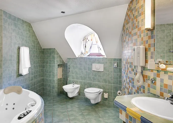 Frankuv Dvur 4*